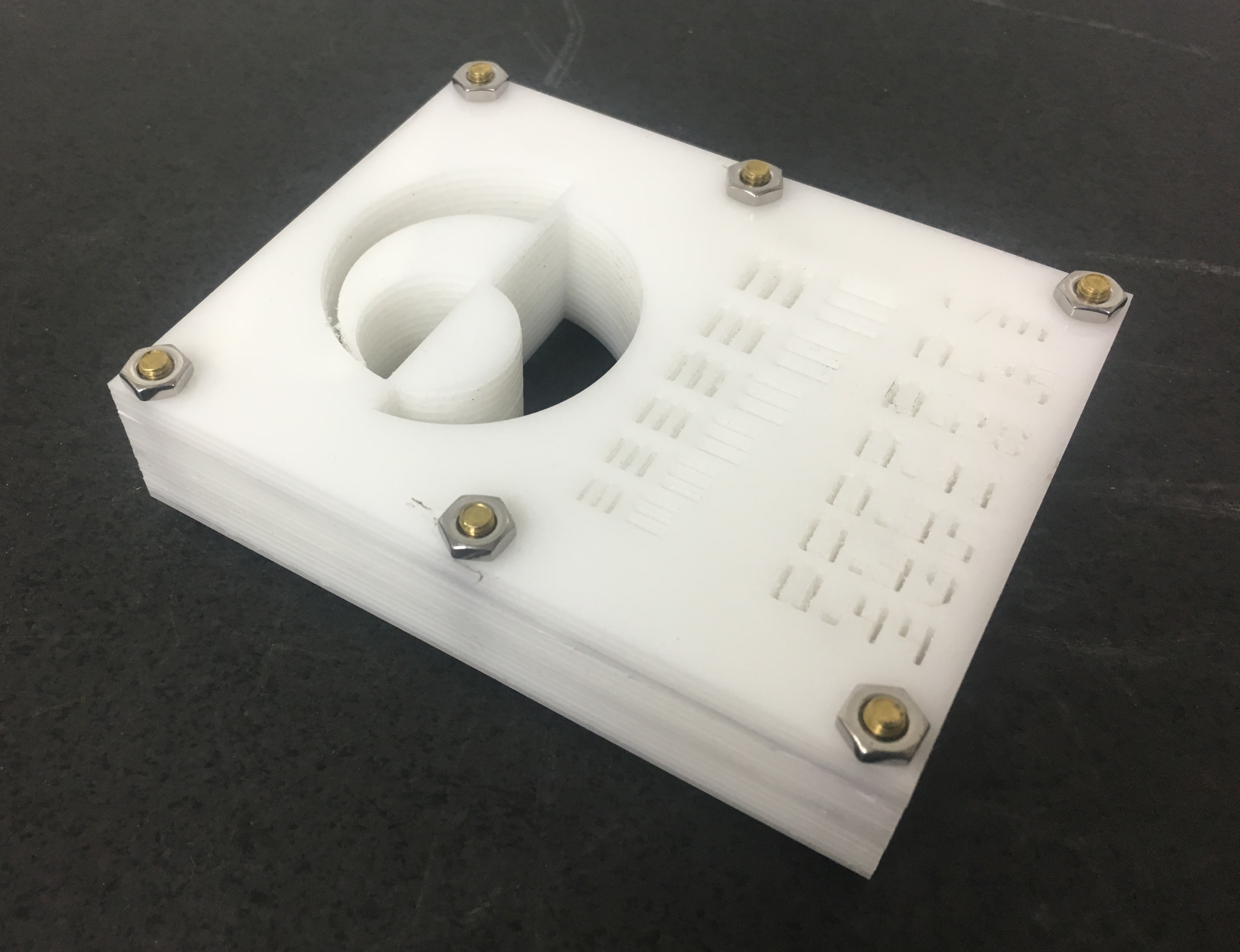 Neutron imaging phantom